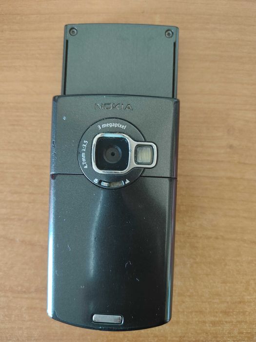 Nokia N80 Stare foarte buna + accesorii +E63 nefunctional
