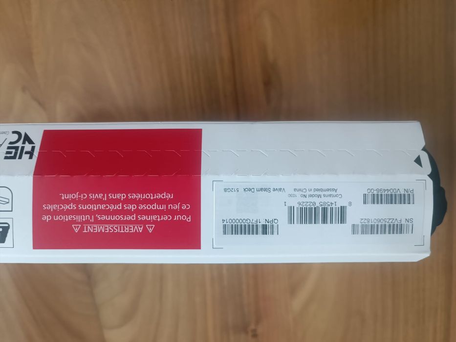 Vând Valve Steam Deck OLED 512 GB, NOU. 
Produsul este NOU, sigilat!