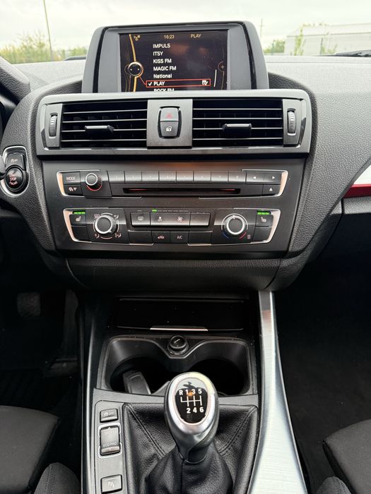 Bmw 116i•2015•SportLine•Cutie manuala 6+1•Rate•Variante