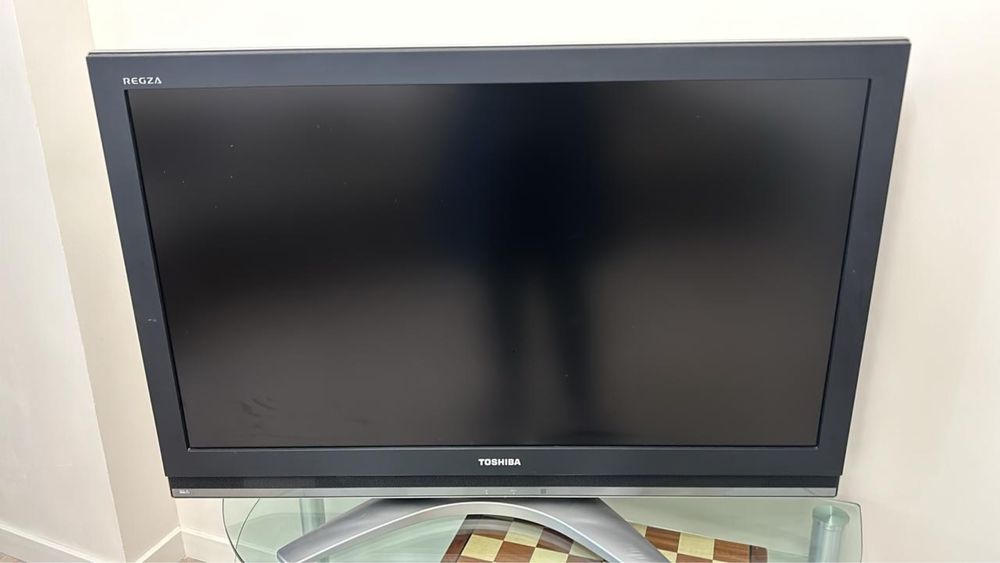 Телевизор б/у Toshiba