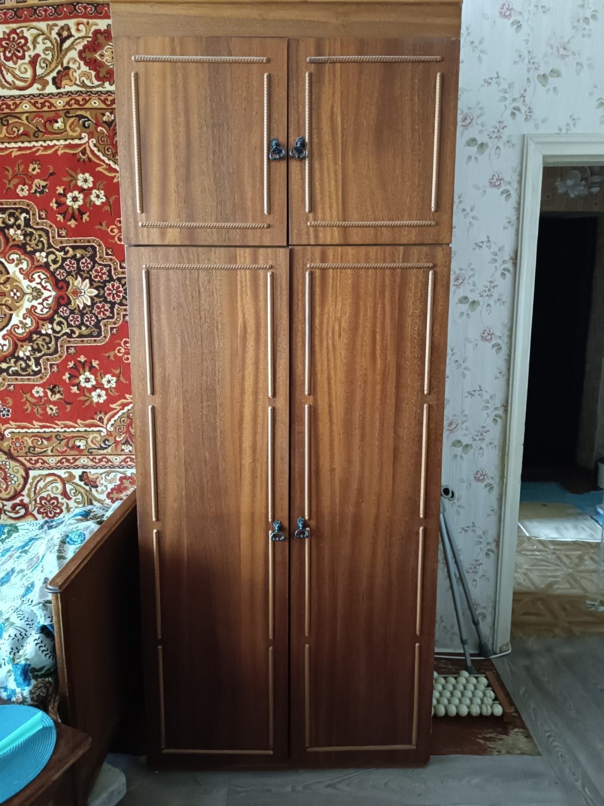 Продам шифоньер б/у