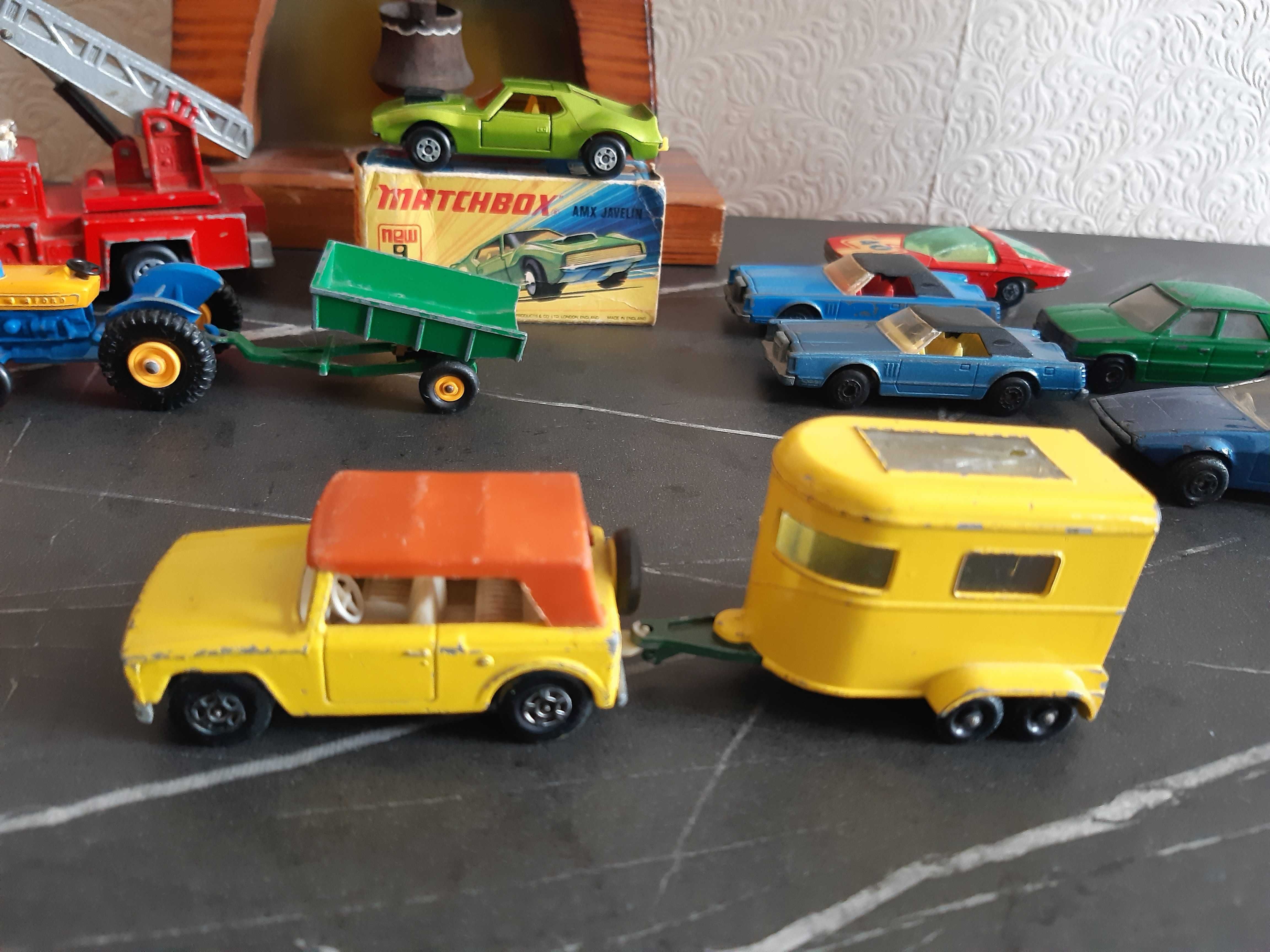 Колекция Стари Метални Колички MatchBox