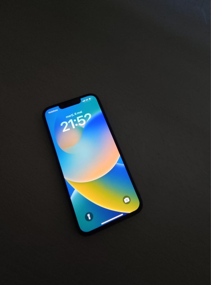 Vand iphone 13 pro impecabil