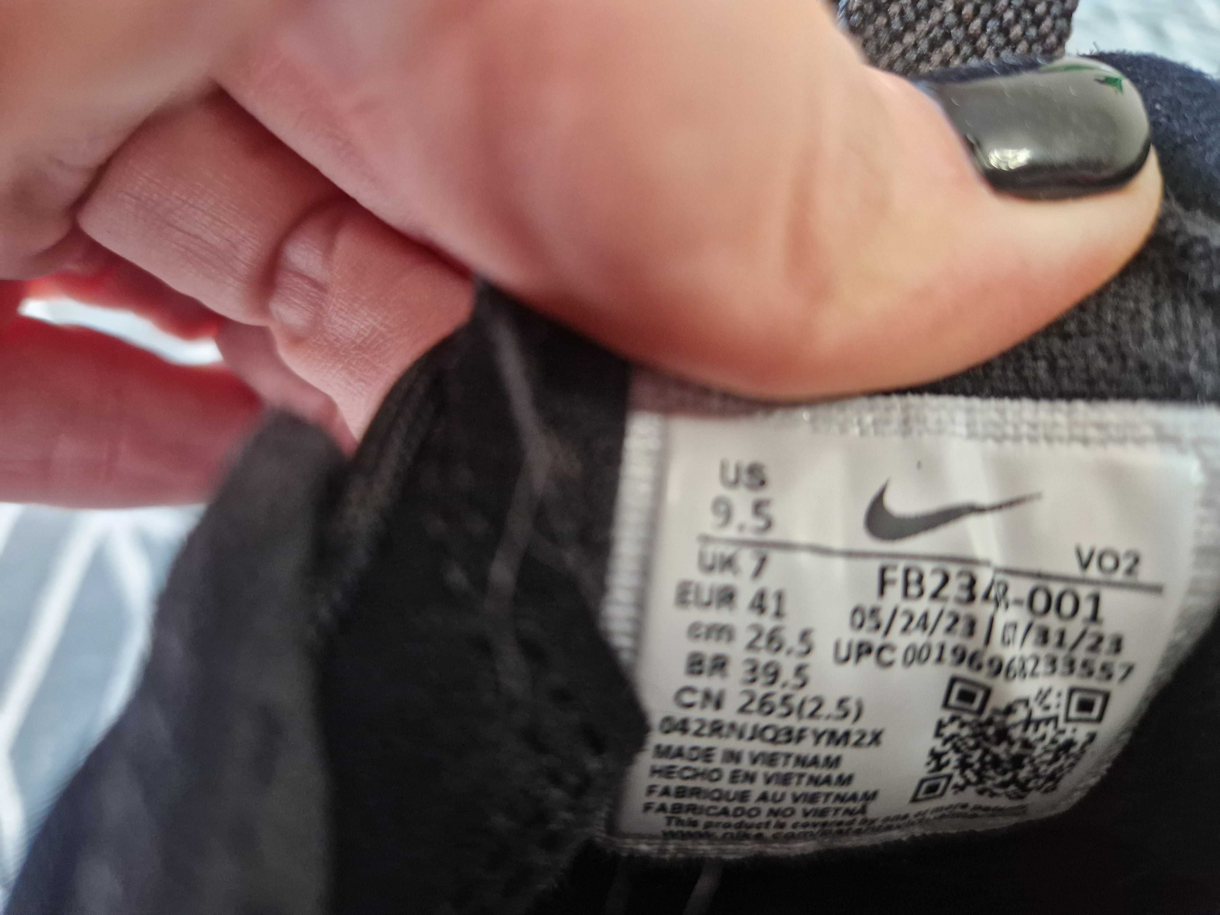 Продам маратонки Nike, номер 41 - 120 лв.
