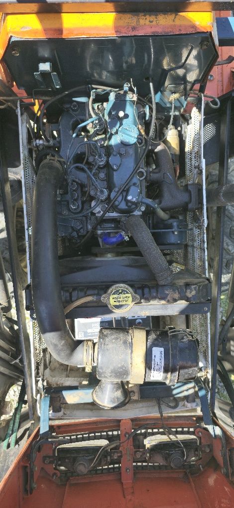 Tractor kubota B1600 dt 4x4