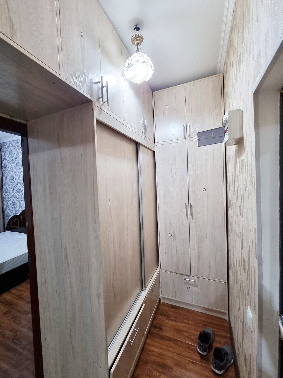 Kvartira 2 xonali metrogacha 3 minutlik yoʻl