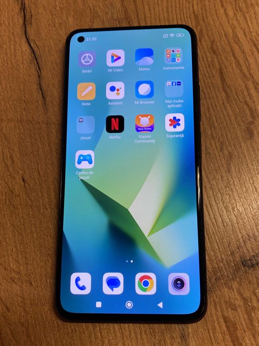 Xiaomi Mi 11 LIte 5G 128GB 8 Ram . Aspect Nou + Husa