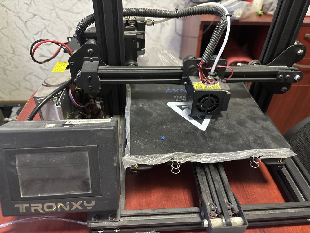 Продам 3d принтер tronxy xy