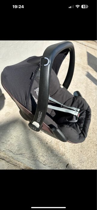 Scoica Maxi Cosi Pebble in stare foarte buna.