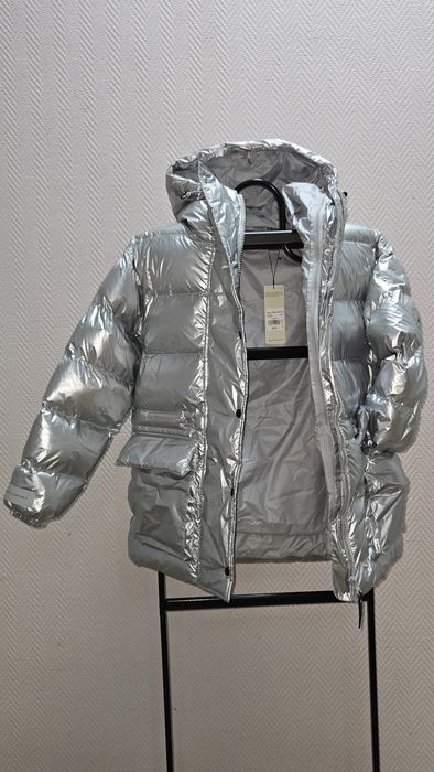 Пуховик Adidas by Stella Mccartney