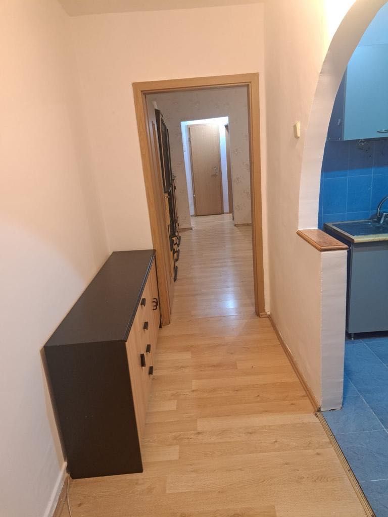 Închiriez apartament 2 camere Kogălniceanu