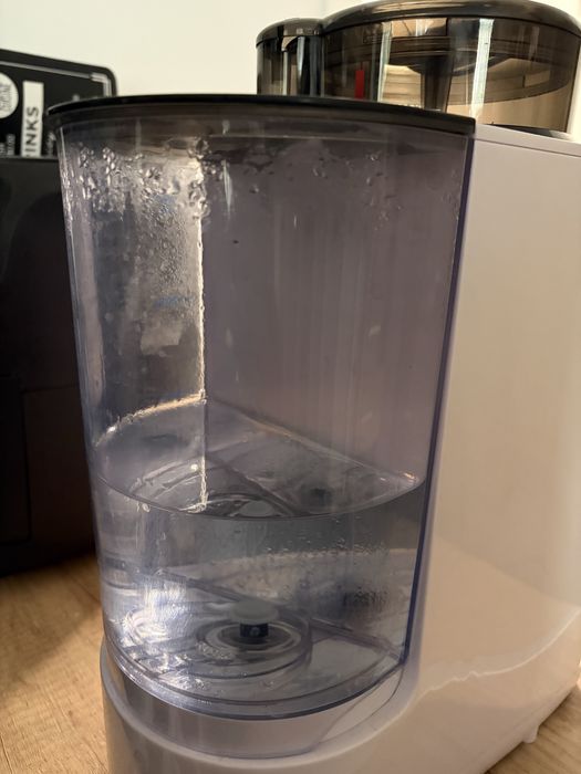 Машина за адаптиряно мляко Easy Baby