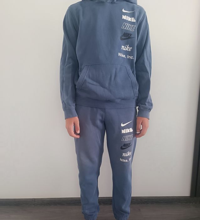 Спортен екип Nike