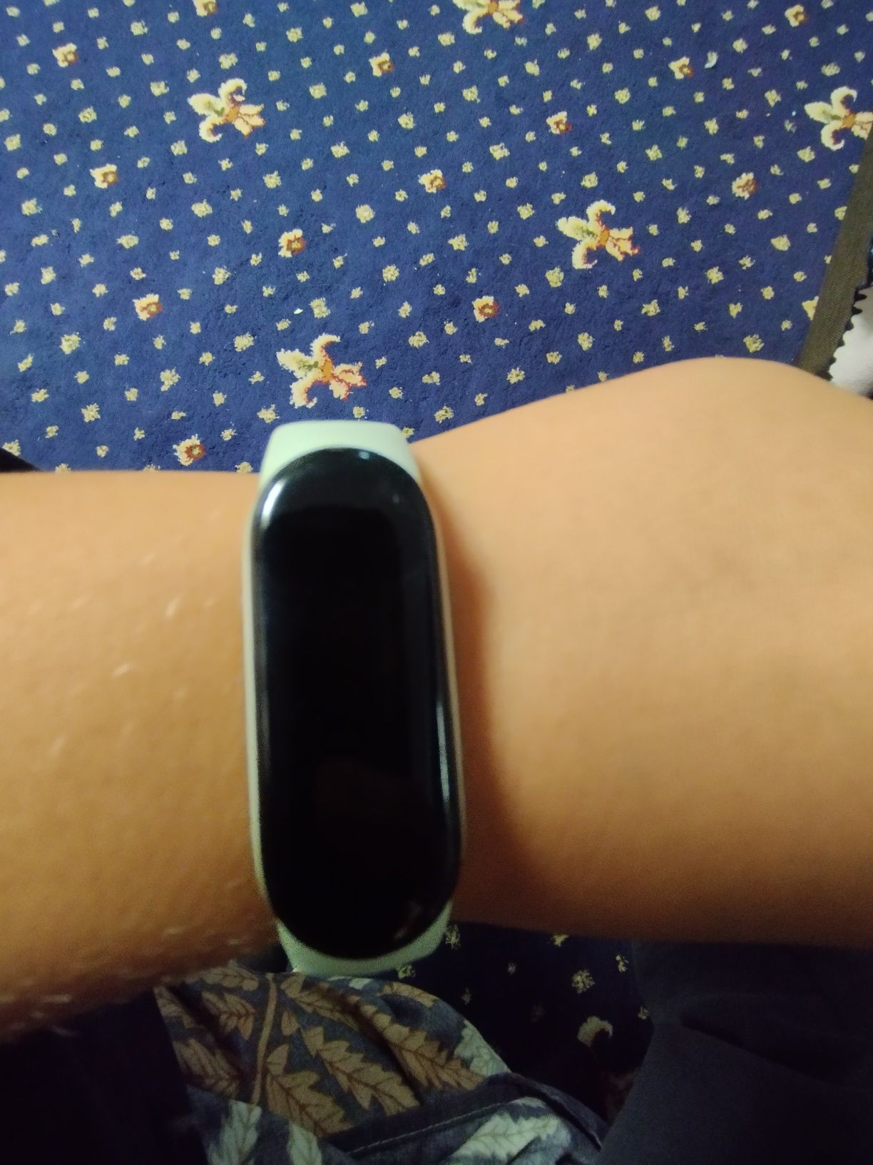 Часы Xiaomi Mi band 6