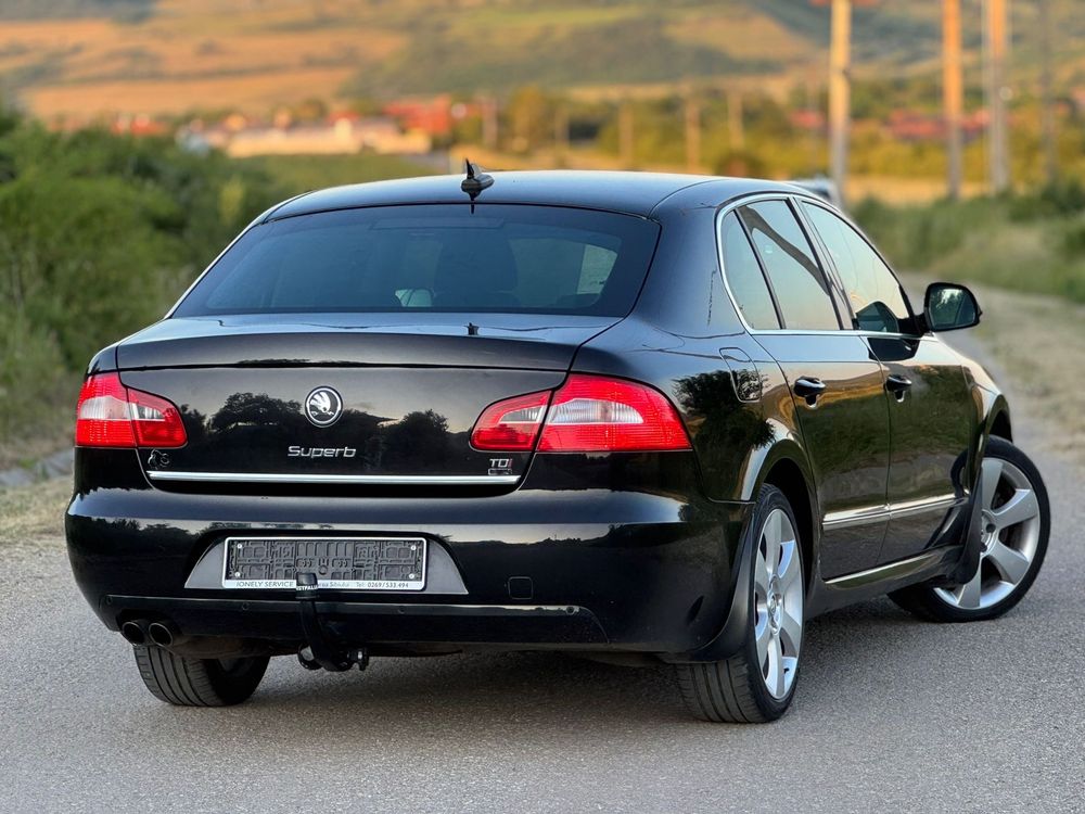 Vandut. Skoda Superb DSG 2.0 TDI