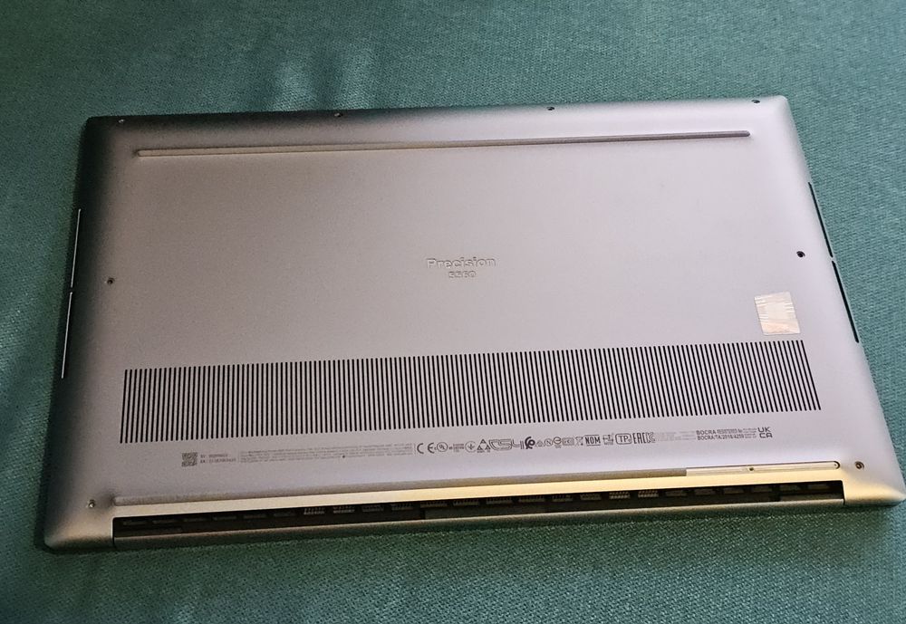 Laptop Dell Precision 5560 i7-11850H RTX A2000 4GB, 256gb/8gb