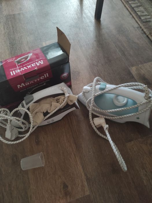 Отдам утюги 2 штуки