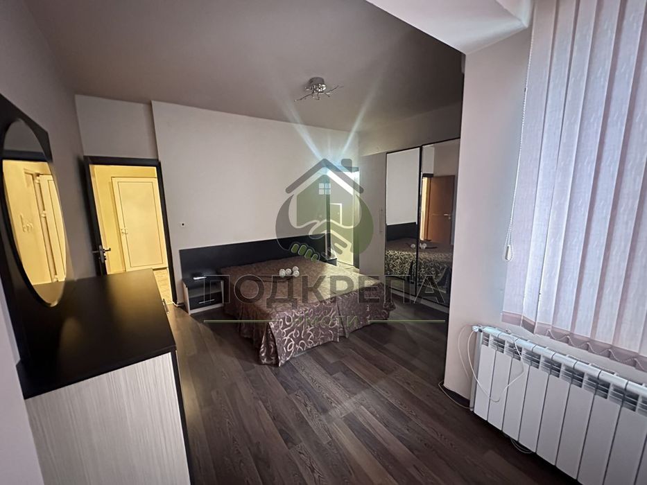 Дава се под наем Тристаен апартамент в Пловдив, Кършияка - 120 кв.м за 459 € - Снимка #4