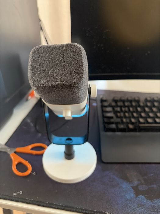 Микрофон Fifine am8 за 25к срочно