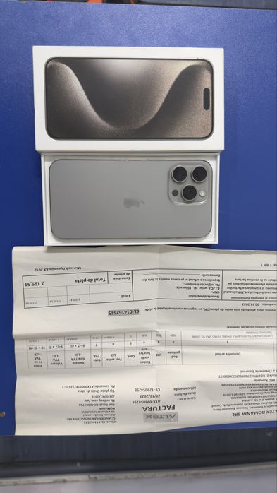 Apple iPhone 15 Pro Max Natural Titanium 256GB