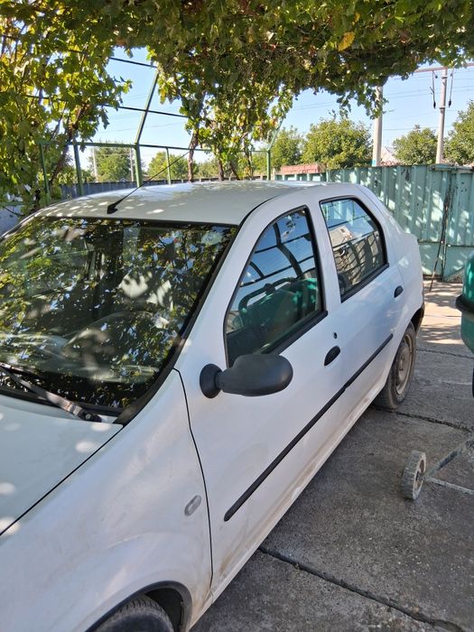Dacia Logan 1,6 opțiunea full