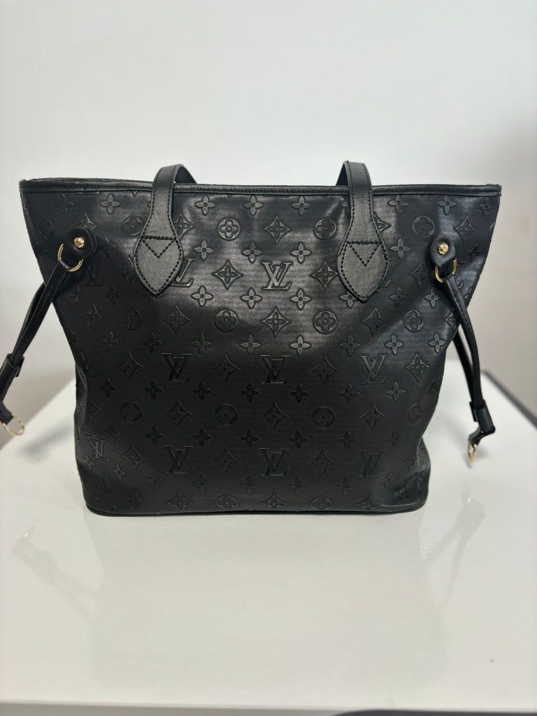 Geanta LV Model Extra Colectie Noua