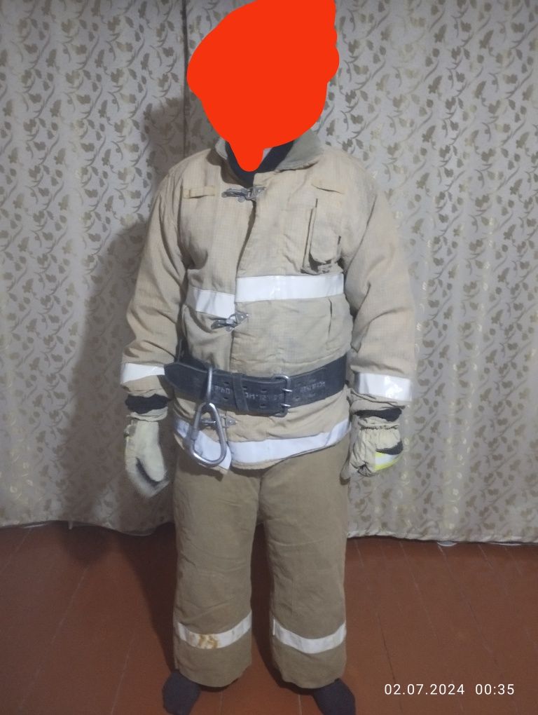 Продам спецодежду пожарного