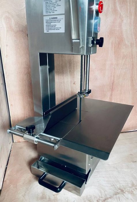 Fierăstrău de oase - standard 1850mm 1500W 2 lame