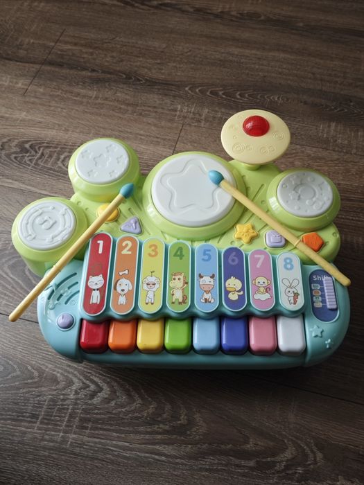 Jucarie muzicala educativa, cu xilofon si tobe, panou interactiv