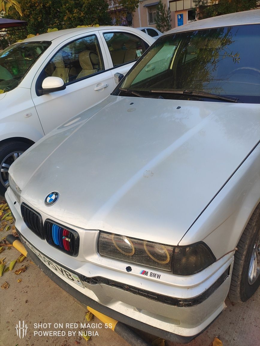 Bmw E36 318i sotiladi