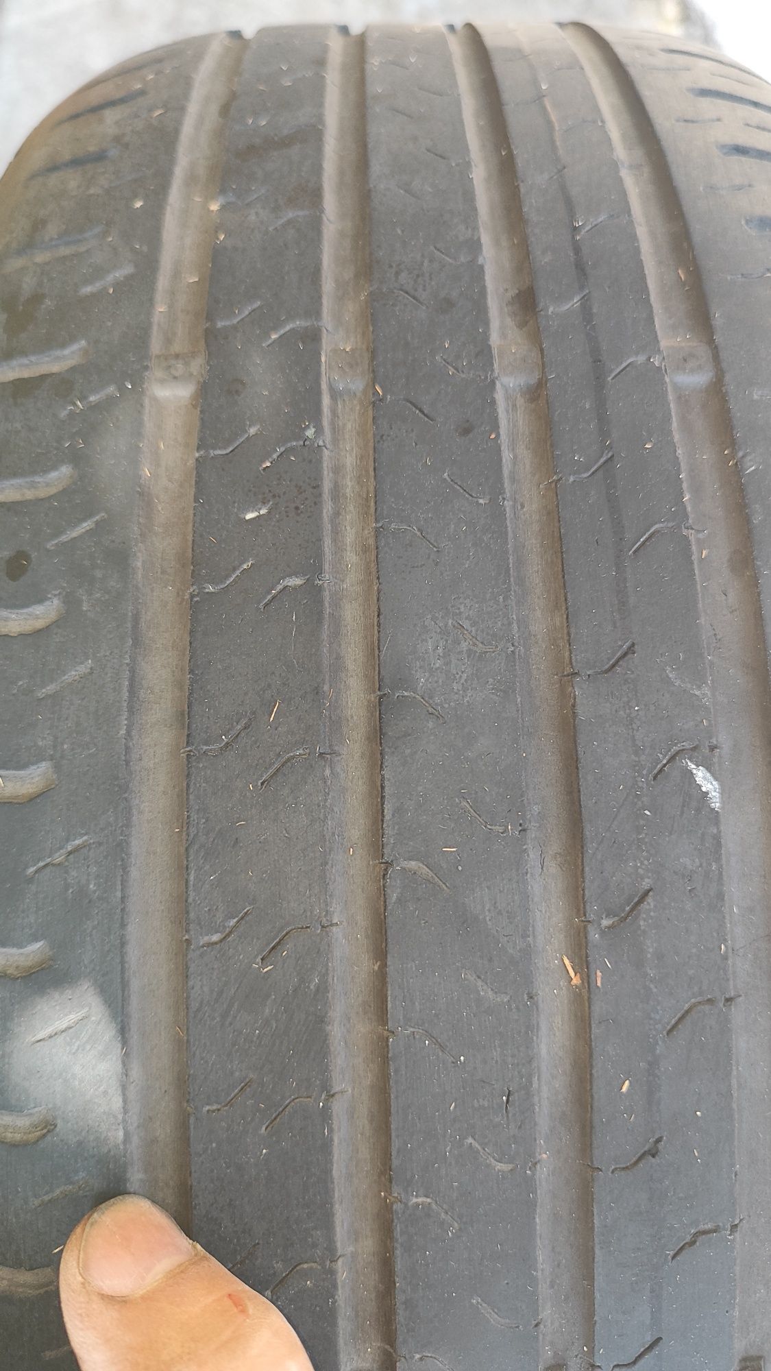 Летни Continental Conti Eco Contact5 215/55/17, DOT 1321, 4мм.