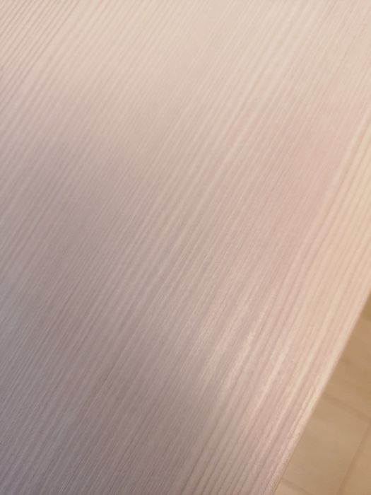 Masa 130x85x75 (Lxlxh) bej deschis + 4 scaune