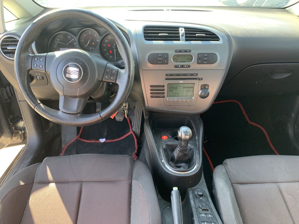 Seat Leon 2.0TDI/НЯМА СТОПОВЕ /,На части !