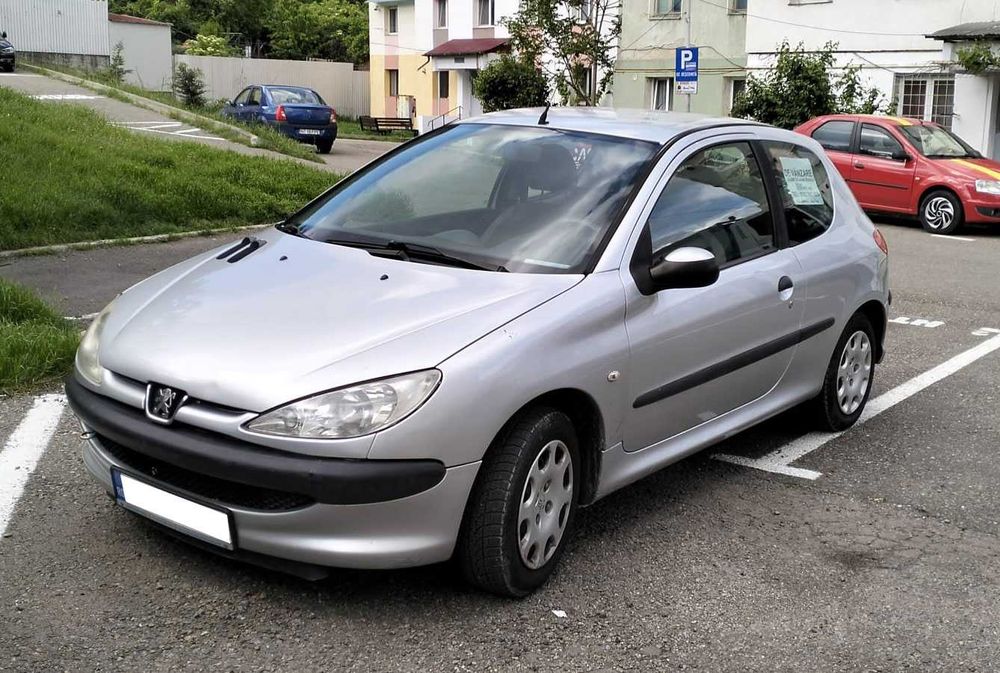 Peugeot 206, 2006, 1.4 benzină, 124.600 km — AC, consum mic