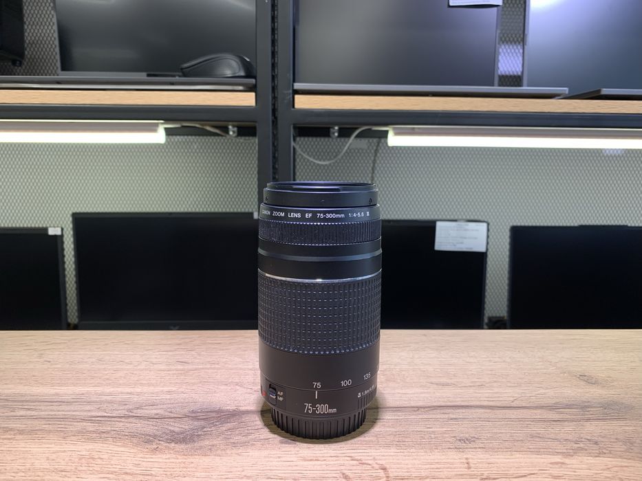 Объектив для камеры Canon 75-300 mm, черный, 1.5m/4.9ft, 1075/A10