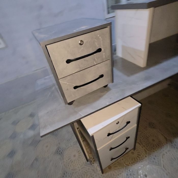 Ресепшн лофт мебел