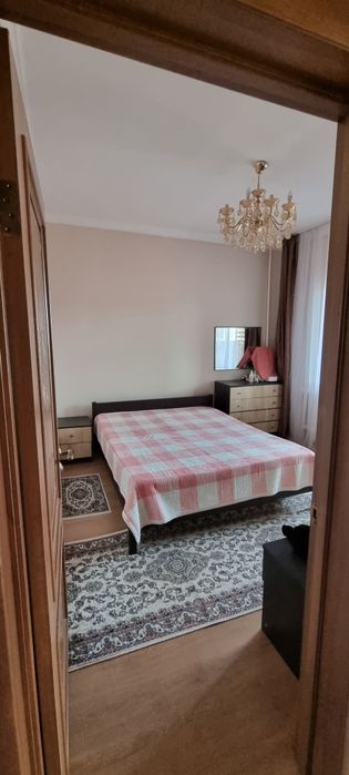 Продам спальный гарнитур