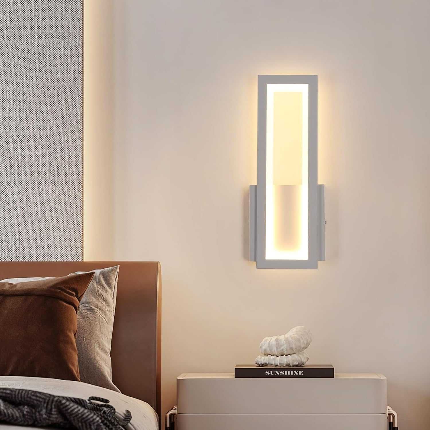 НОВ! LED аплик, лампа за стена 16W, 2000 LM, Топла светлина 3000K