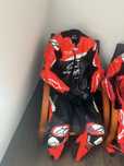 Costum moto gp plus v 4 2025