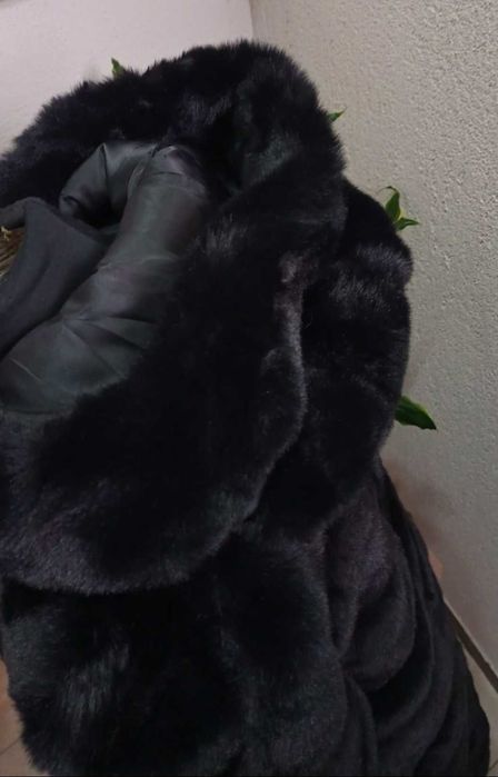 Haină blană cu glugă