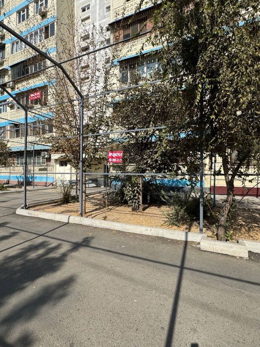 Под Офис Кушбеги 1-Линия Вдоль дороги 82 кв.м под любой бизнес