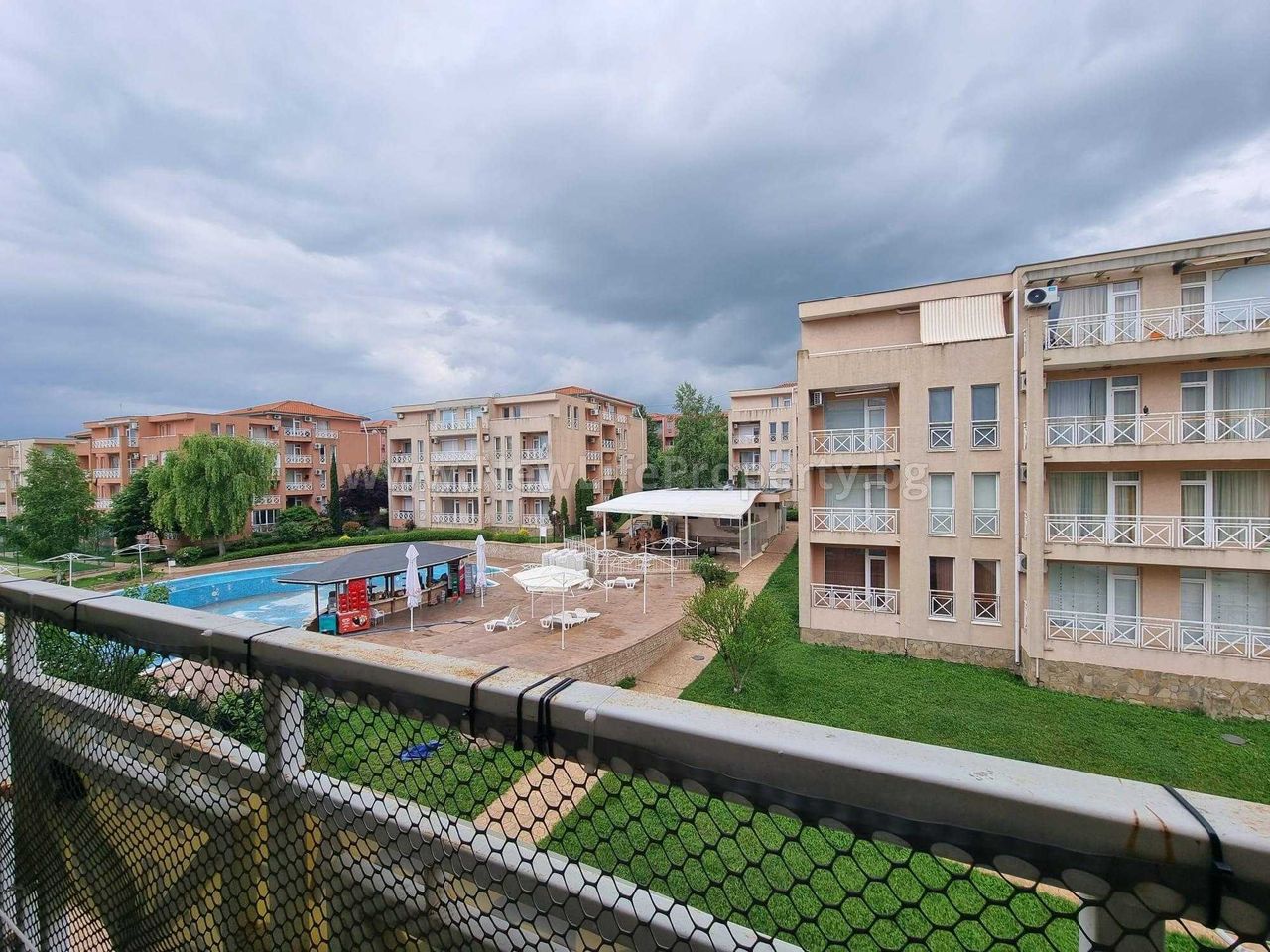 Продава се Двустаен апартамент в к.к. Слънчев бряг - 42 кв.м за 1096 €/кв.м - Снимка #14