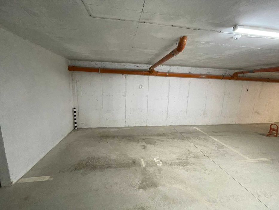 Дава се под наем Гараж / Паркомясто в София, Дървеница - 15 кв.м за 102 € - Снимка #2