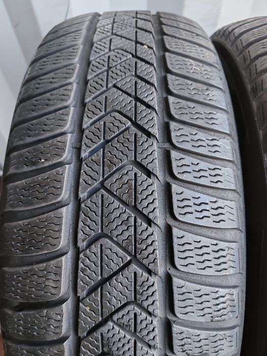 Vând anvelope second hand