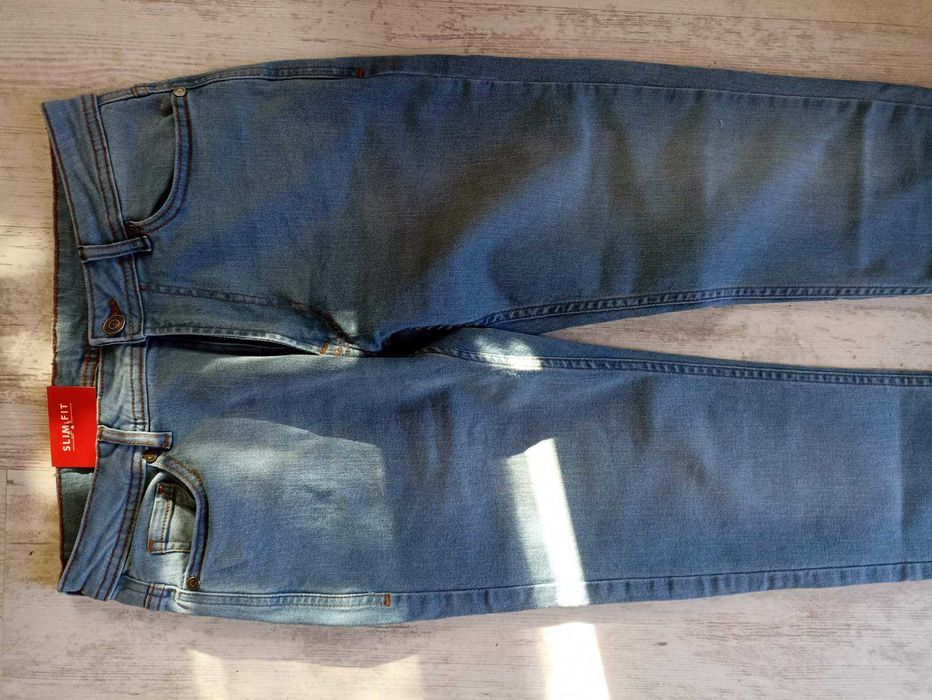 Мъжки дънки Slim Fit, Нови