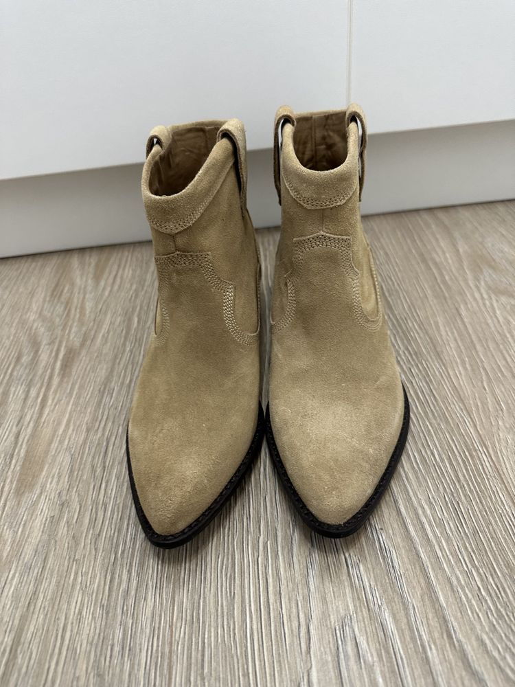 Botine Zara piele naturală . Nepurtate . Noi