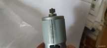 Vând motor 25V 14 dinți RS 550 VC nou.