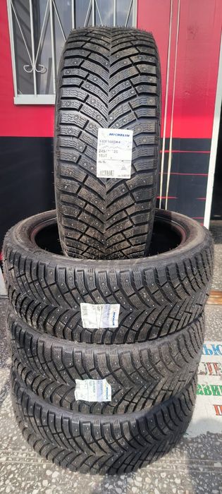 Продам шины Michelin R20/245/45
