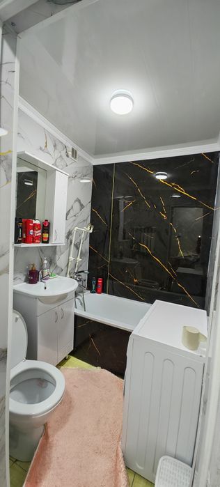 1 Ком-Квартира  Посуточно.. Wi-fi Smart tv. В Центр. Ночь -10000т