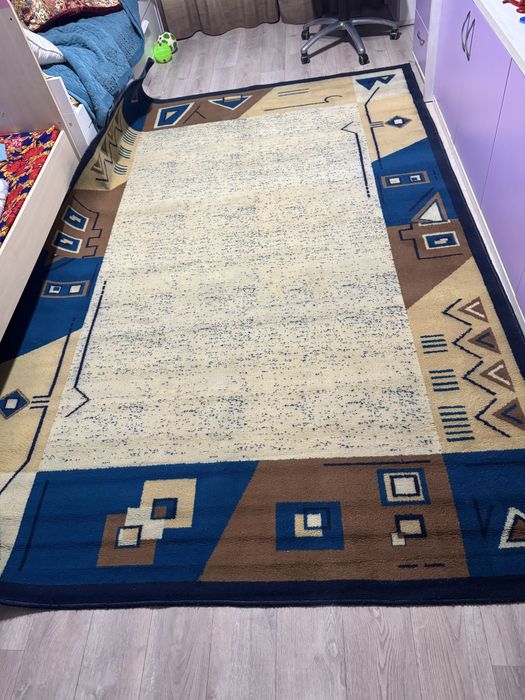 Ковёр после химчистки шерстяной толстый